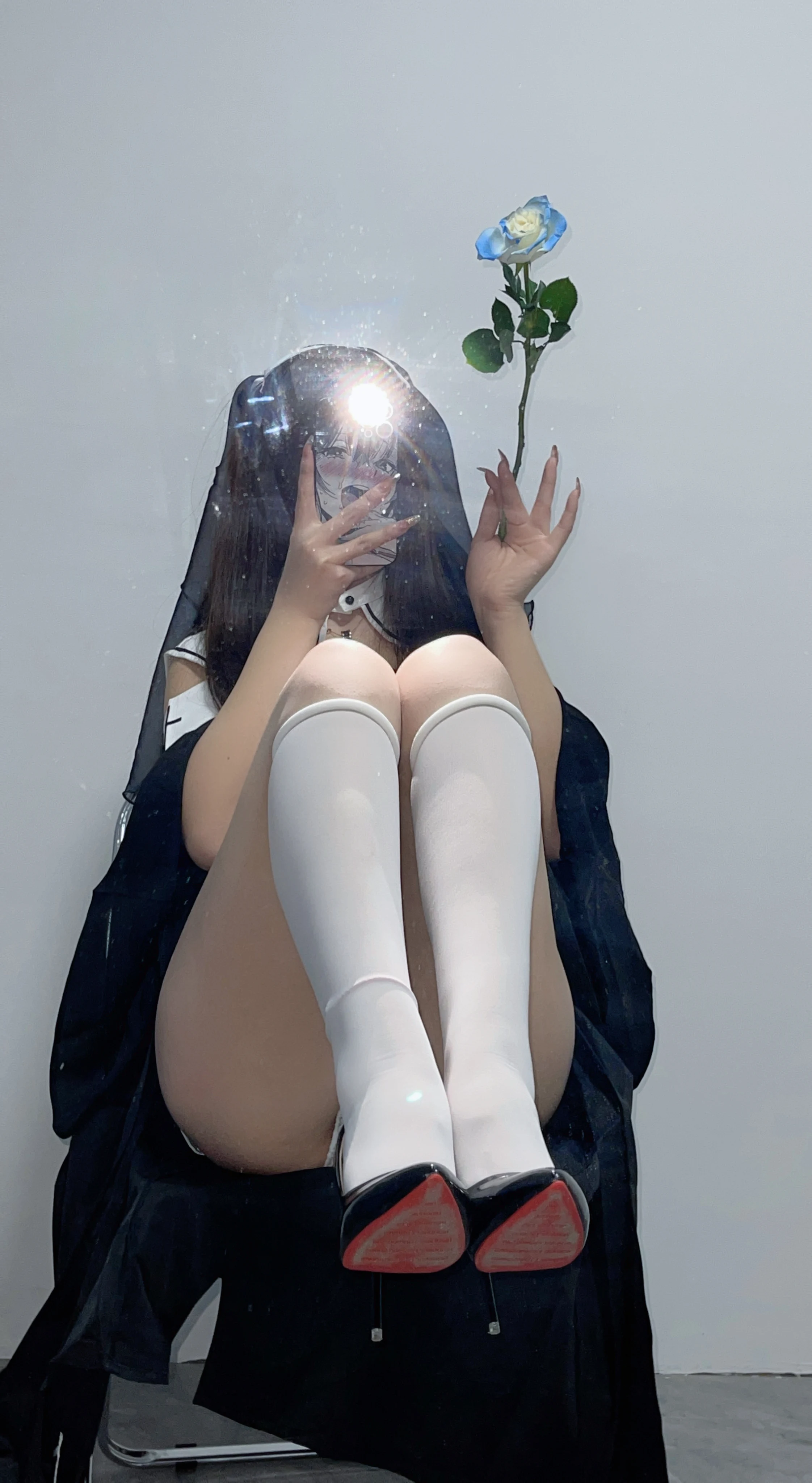 桃沢樱呀 – 纯情修女 32P 5V